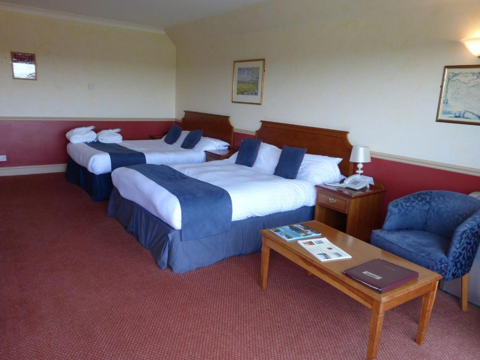 London Beach Country Hotel & Golf Club Tenterden Exterior photo