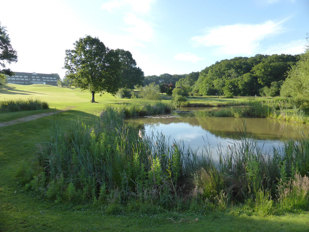 London Beach Country Hotel & Golf Club Tenterden Exterior photo